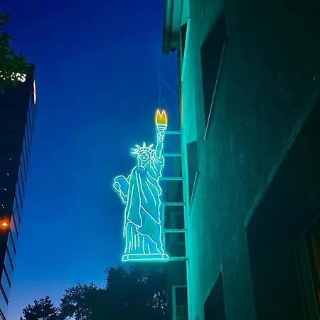 Ξενοδοχείο Liberty 3*